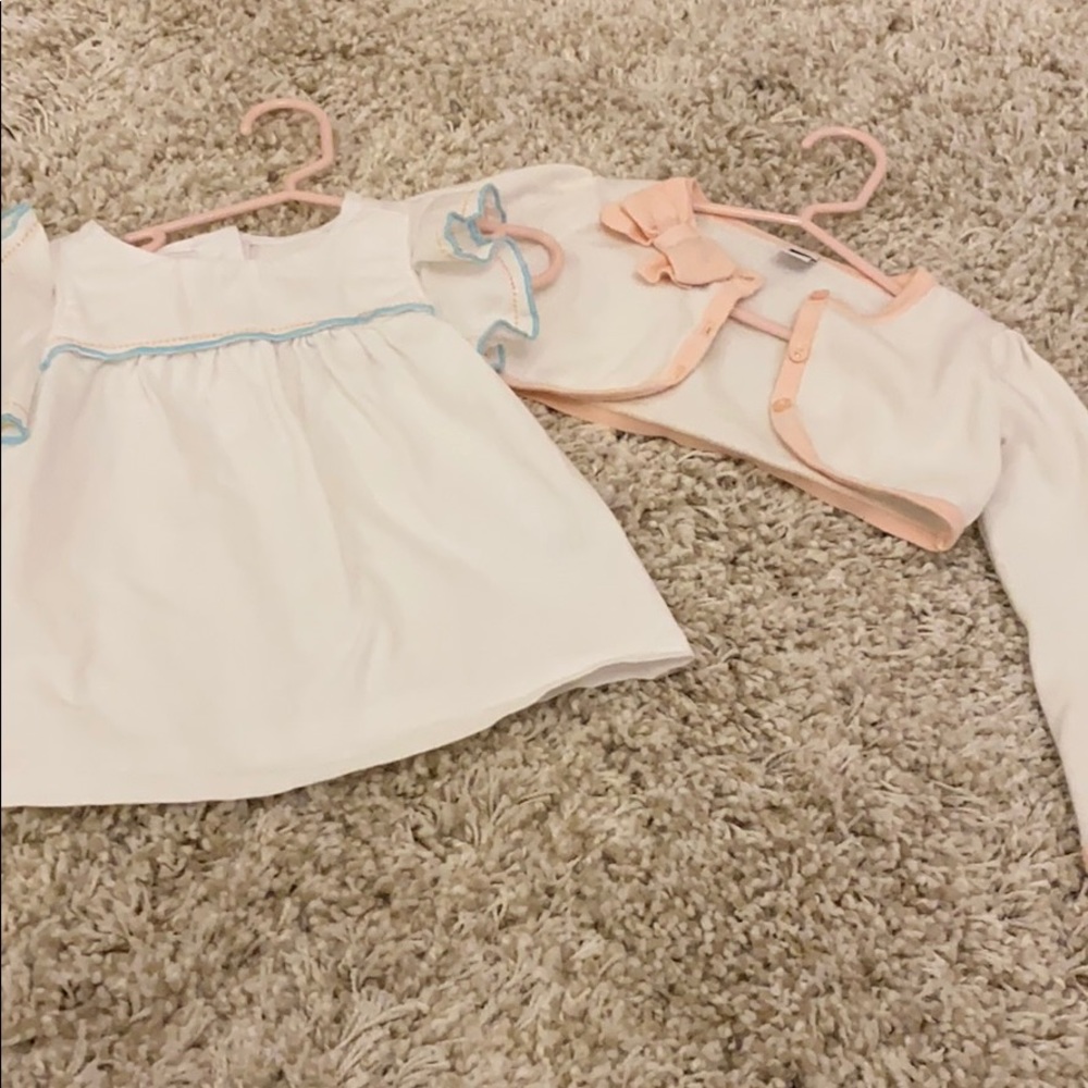 Cardigan size 2t and blouse